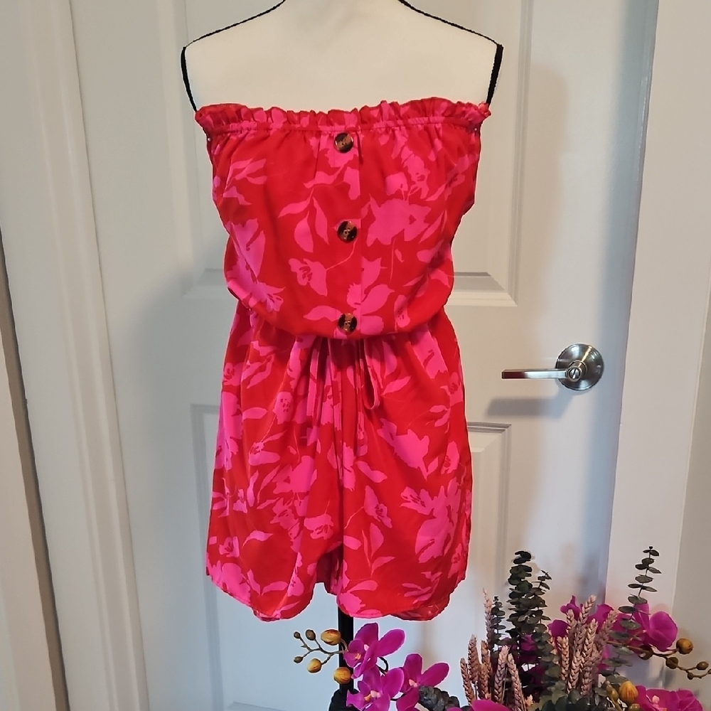 SHEIN Pink & Red Floral Strapless Romper